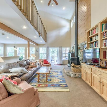 Scenic Riverside Cabin In Ruidoso With Deck And Grill! Esterno foto