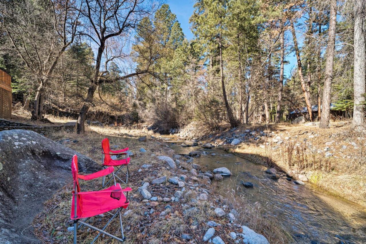 Scenic Riverside Cabin In Ruidoso With Deck And Grill! Esterno foto