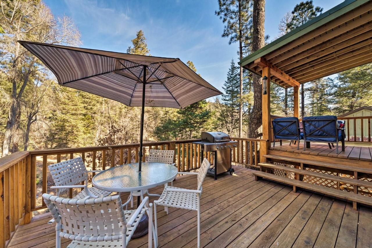 Scenic Riverside Cabin In Ruidoso With Deck And Grill! Esterno foto